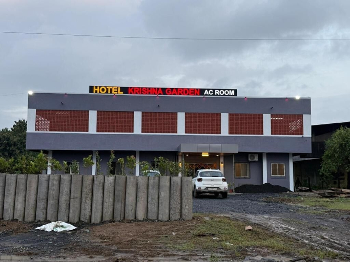 Exterior 2, Hotel Krishna Garden, Valsad