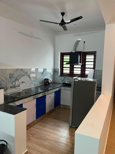 Entrance 3, Neo Stayza Elite Ulloor, Thiruvananthapuram