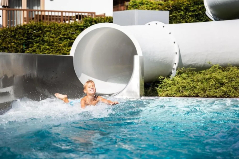 Others 4, Chalet for 10 people with access to the swimming pool., Zell am See