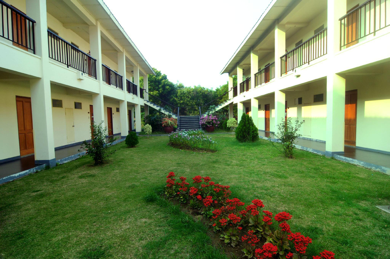 Others, Sakura Inn, Myingyan