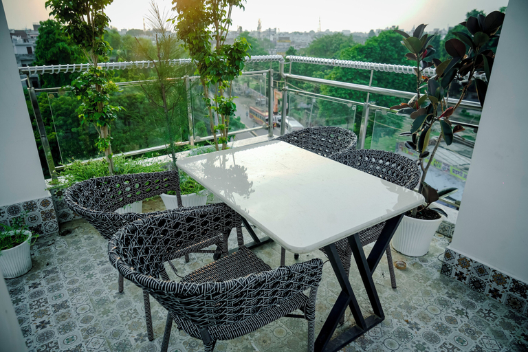 Outdoor dining 3, Hotel Shivara, Kaushambi