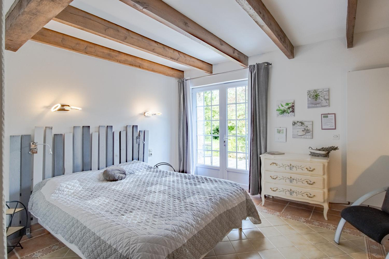 Bedroom 2, Chambre Chardon, Escapade Nature, Dordogne