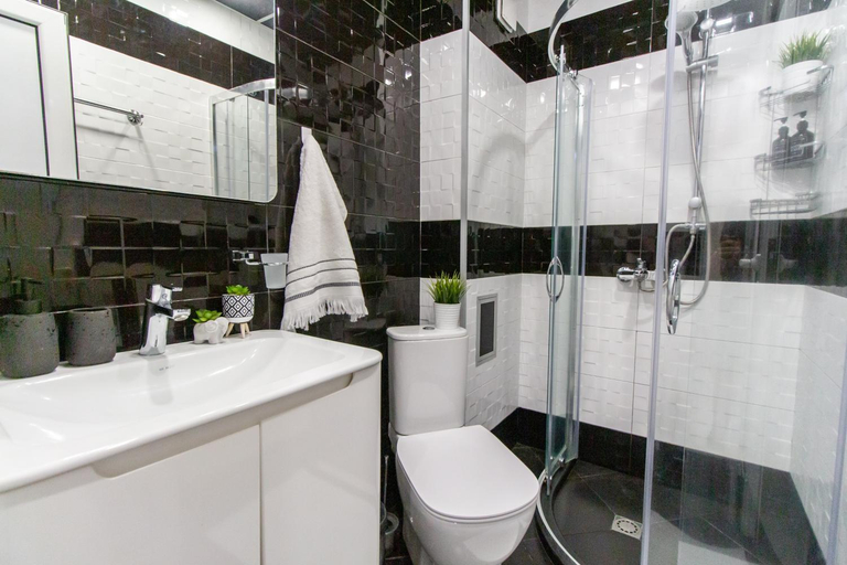 Bathroom 3, Domus Apartments Old Town Panoramic View, Plovdiv
