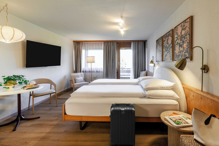 Bedroom 3, Hotel Aeschi Interlaken - Handwritten Collection, Frutigen