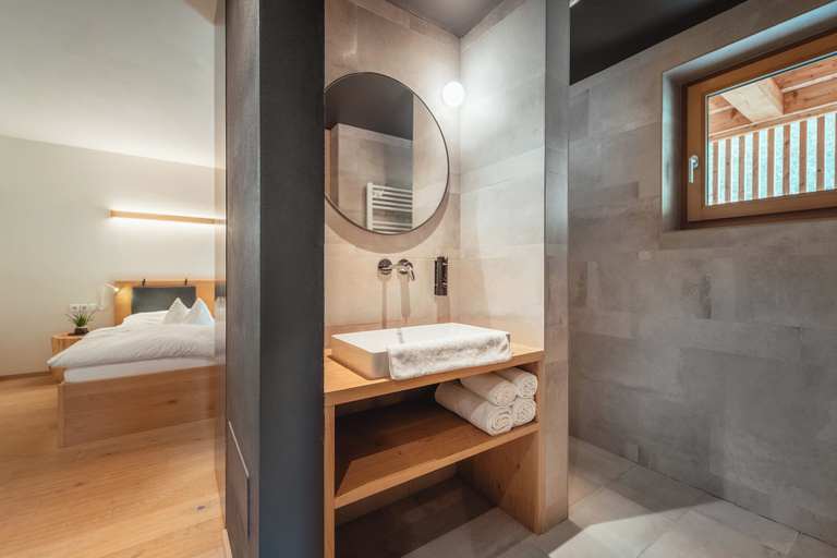 Bathroom 4, Gailerhof Boutique Hotel B&B Dolomites, Bolzano