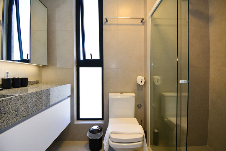 Bathroom 4, Studio em frente a UFSC e HU - 625A, Florianopolis
