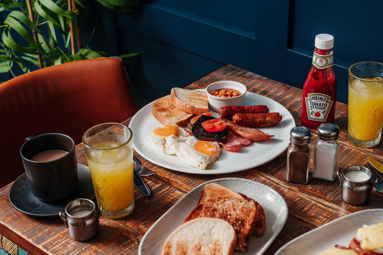 Food & Drinks 5, Roydon Marina Village Lodges, Hertfordshire