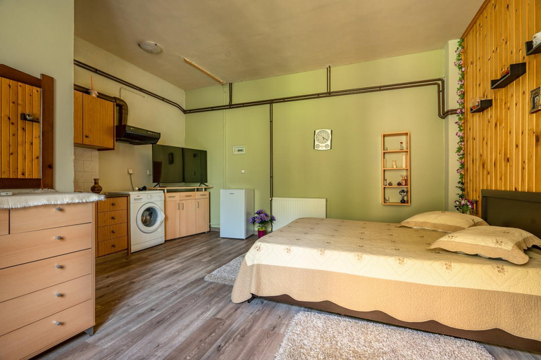 Bedroom, Vangelis studio 2, Ionian Islands