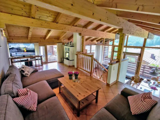 Others 4, Detached Alpine Chalet With Sauna, Zell am See
