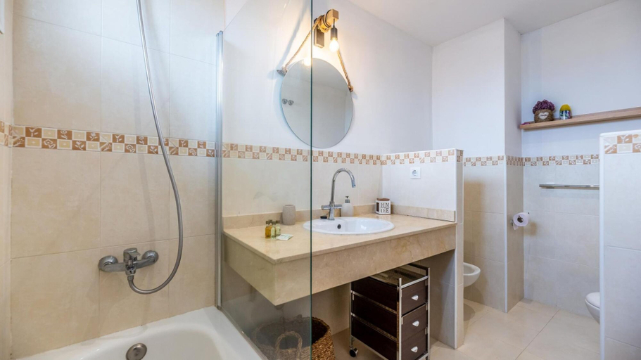 Room 5, Seaviews Gateaway, Málaga