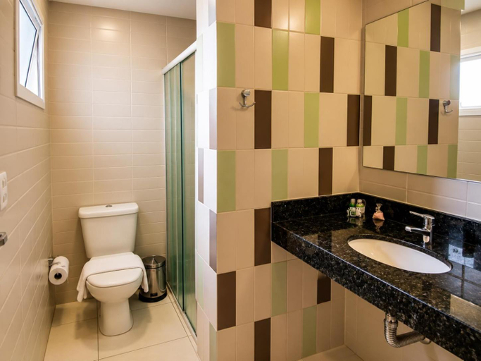 Bathroom 4, Lazuli Hotel, Itatiba
