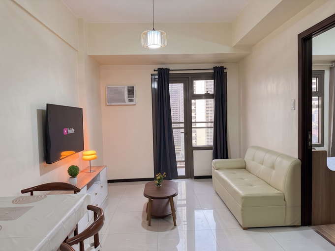 Living area 3, Avelon Hotel, Pasay City