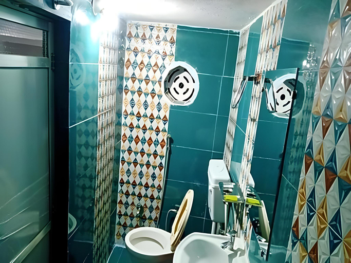 Bathroom, Khajuraho Dreams Homestay, Chhatarpur