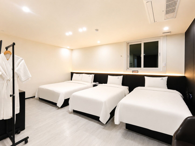 Bedroom 2, Busan Seomyeon Broa Hotel, Busanjin