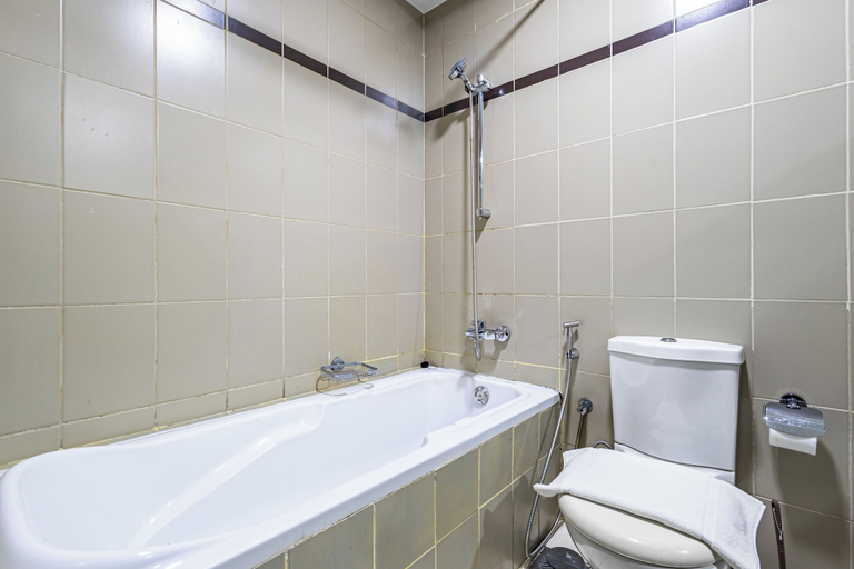 Bathroom 5, Studio Retreat In Reemram Pool & Gym, Dubai