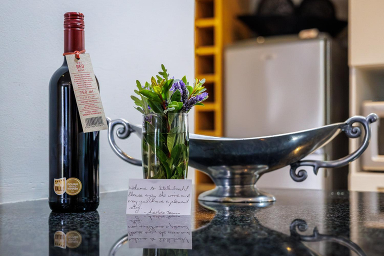 Food & Drinks 5, Avemore Mareba Court No 9, Cape Winelands