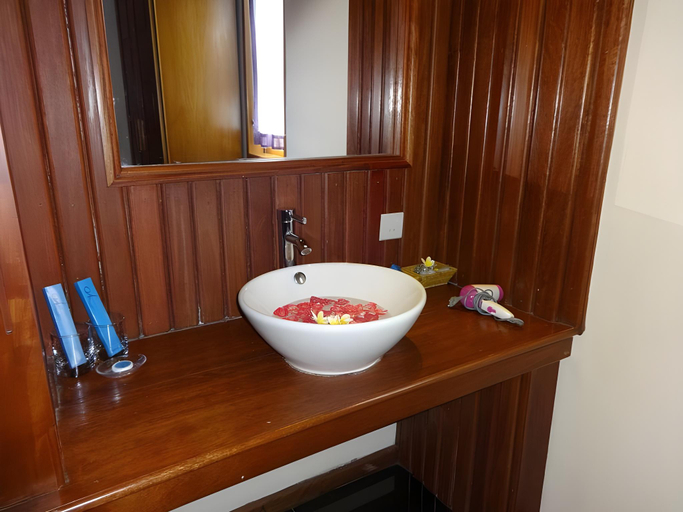Bathroom, Hotel ACE Ngapali Beach, Thandwe