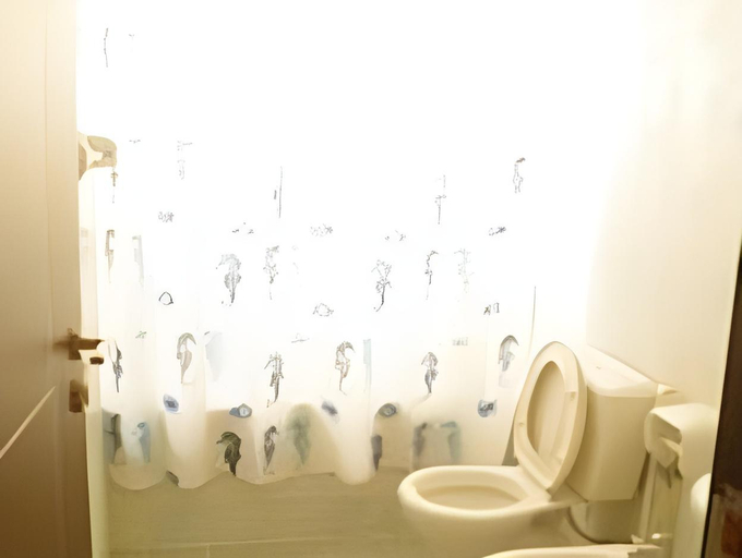 Bathroom 2, Sunshine Suites Hotel, Manama