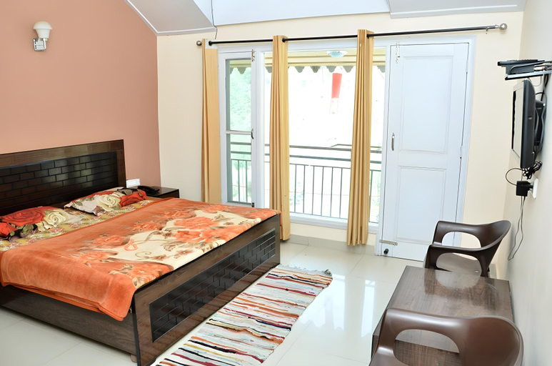 Bedroom 2, SafarMaina Resort, Solan