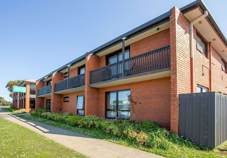 Exterior & Views 2, Apollo Bay Motel & Apartments, Colac-Otway - South