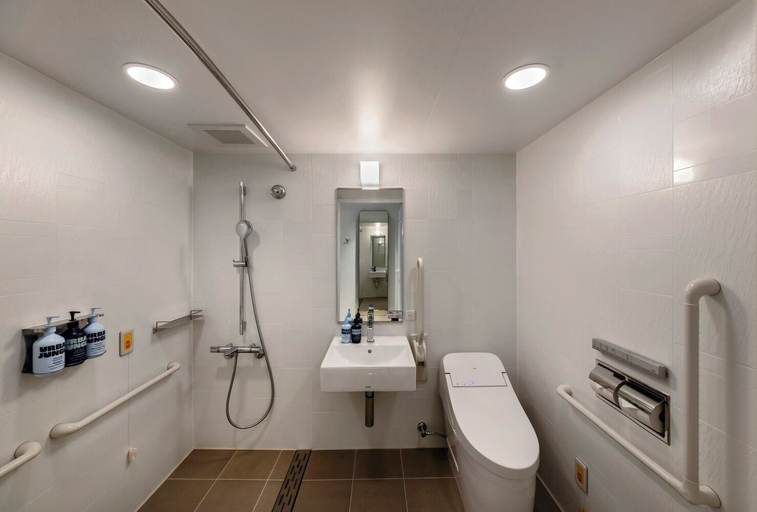 Bathroom 5, YOTEL Tokyo Ginza, Minato