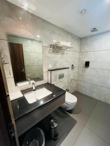 Bathroom 4, Hotel Indraprastha Kayamkulam, Alappuzha
