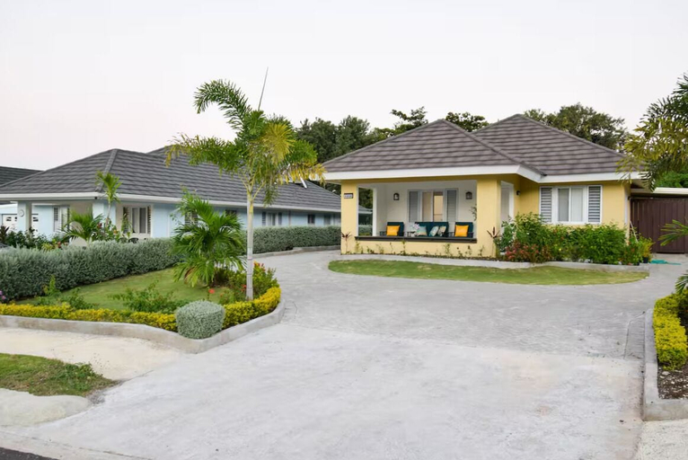 Exterior, 3BR Family Villa at The Crest