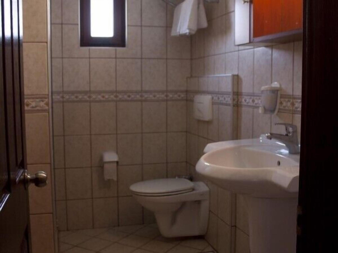 Bathroom, Erdem Hotel, Ula
