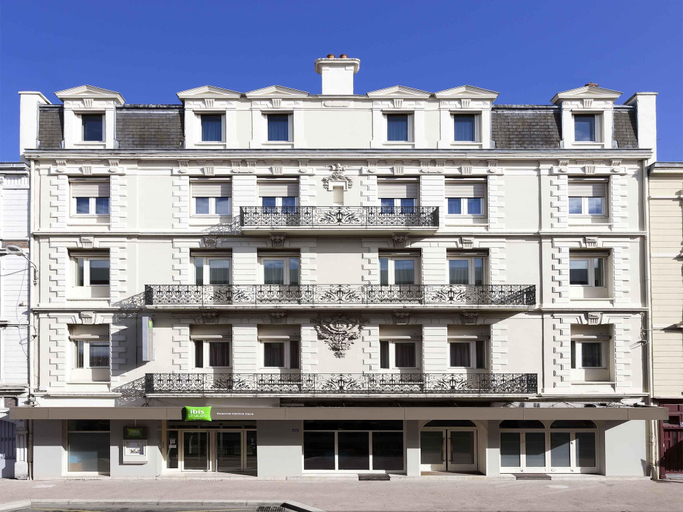 Exterior & Views 2, ibis Styles Roanne Centre Gare, Loire