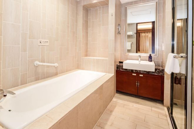 Bathroom 3, Xi'an Mingdu International Hotel, Xi'an
