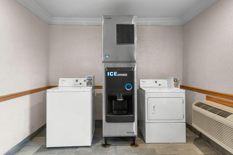 Others 5, SureStay Plus by Best Western Benbrook Fort Worth, Tarrant