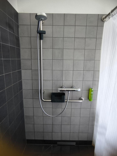 Bathroom 3, Hotel Brandenburger Dom, Brandenburg an der Havel