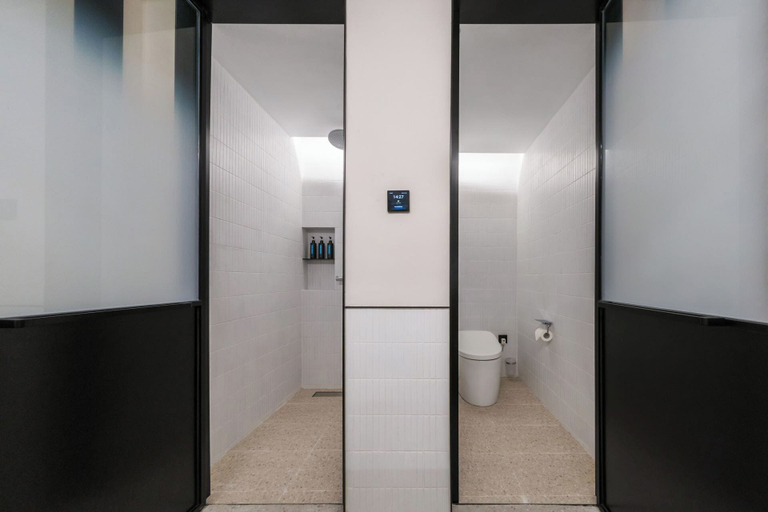 Bathroom 3, Shanghai Xujiahui Grow Suisse Place Apartment Hotel, Shanghai