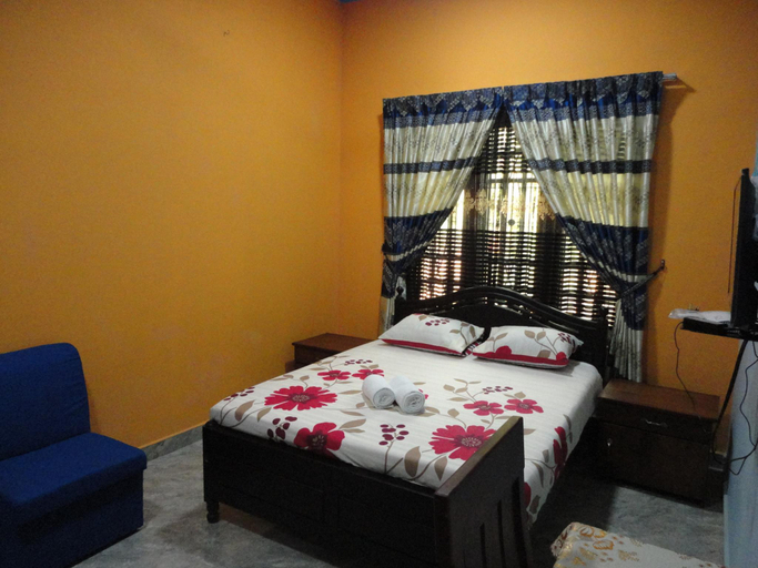 Bedroom 4, Sunnyfish Hotel & Resort, Manmunai North