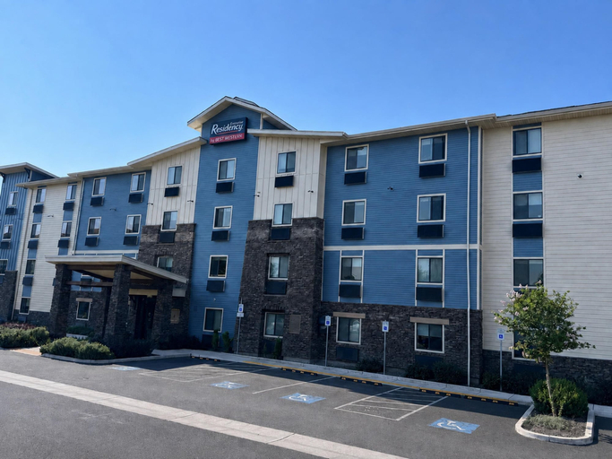 Exterior & Views 2, Executive Residency by Best Western Medford, Jackson