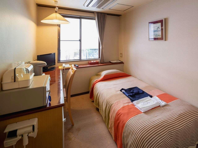 Bedroom 2, Tamai Bekkan, Matsue