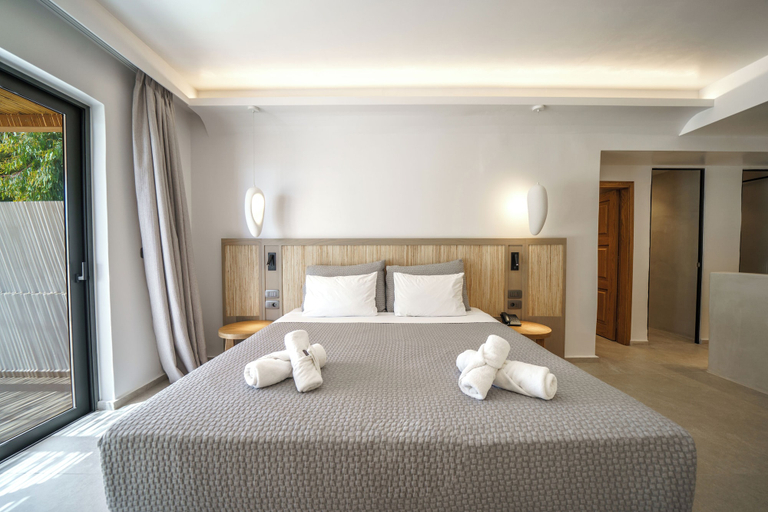 Bedroom 4, Kavuras Village Hotel & Suites, South Aegean