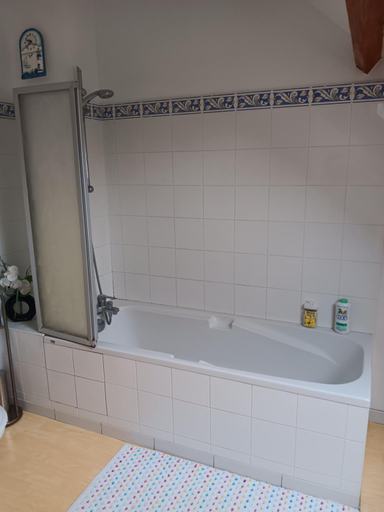 Bathroom 3, la maison de Marie, Eure-et-Loir