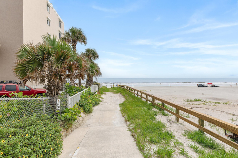 Beach 3, Tranquil Tides, Volusia