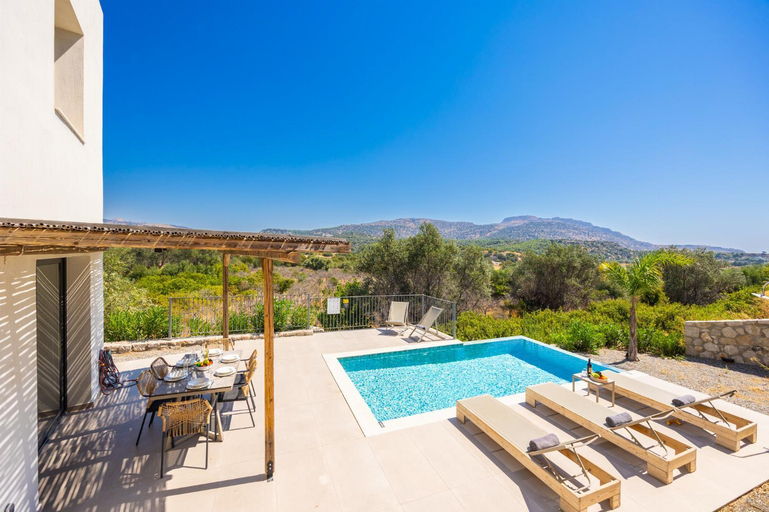 Sport & Beauty 2, Kira's Lovely Villa Massari, South Aegean