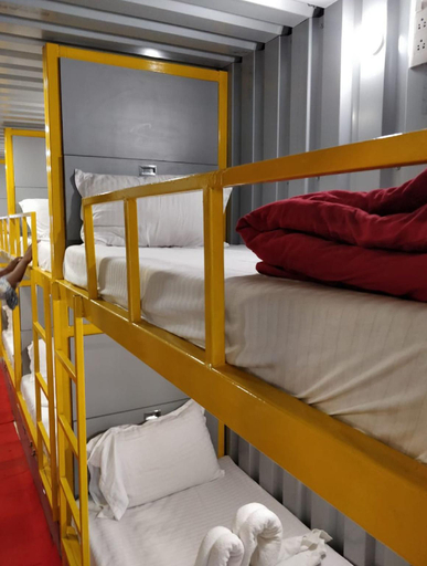 Bedroom 2, Mumbai Backpackers, Mumbai Suburban