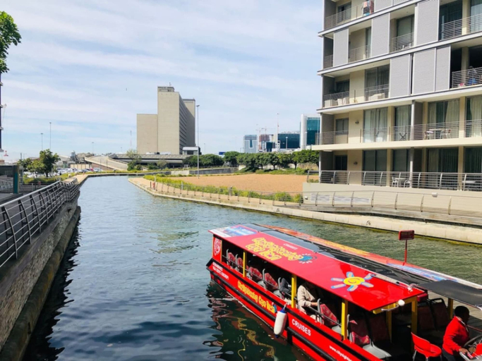 Room 3, 209 Canal Quays in Cape Town, City of Cape Town