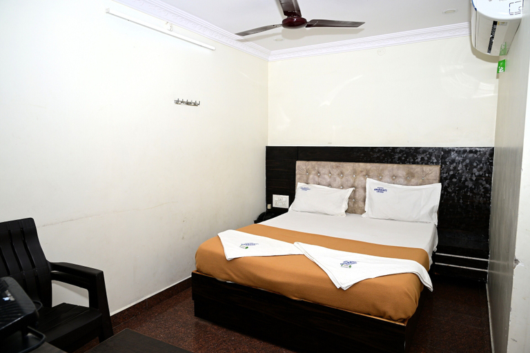 Room 5, Hotel Amaravathi Grand, Krishna