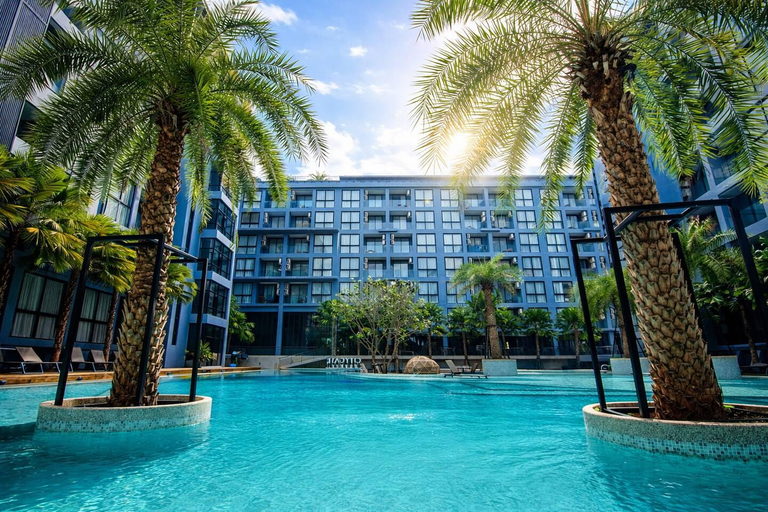 Exterior & Views 1, Suite Ruse 1br rooftop pool view Citygate Kama, Pulau Phuket
