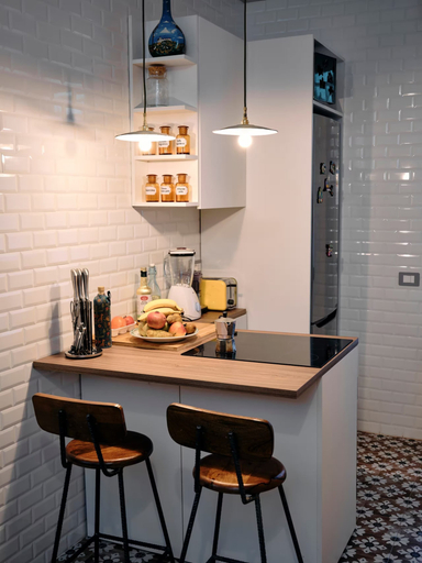 Others 5, Charming Apartment in Milan, Milano