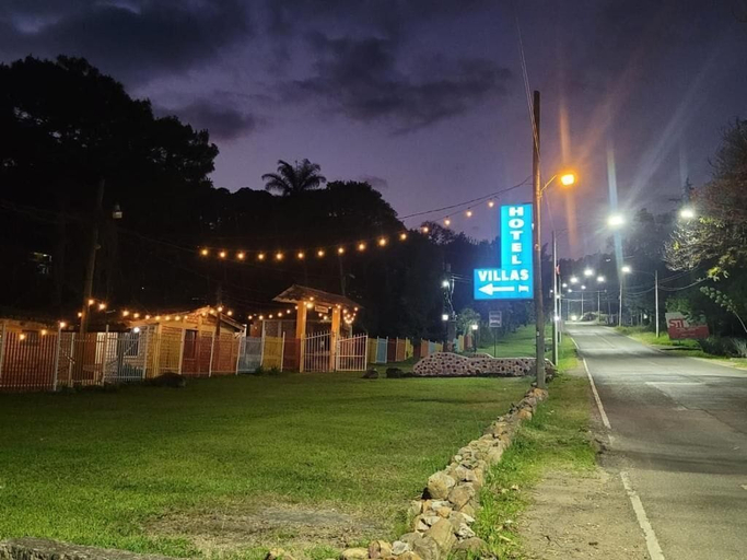 Property grounds 5, Hotel Villas del Valle, Valle de Ángeles
