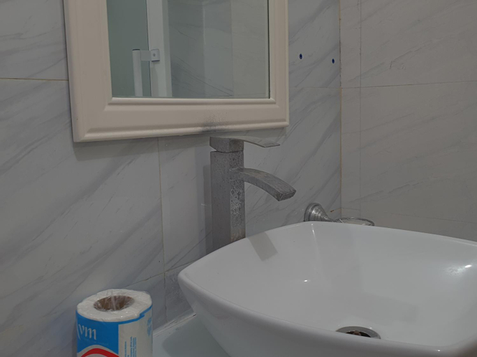 Bathroom 2, White House Yala, Thissamaharama