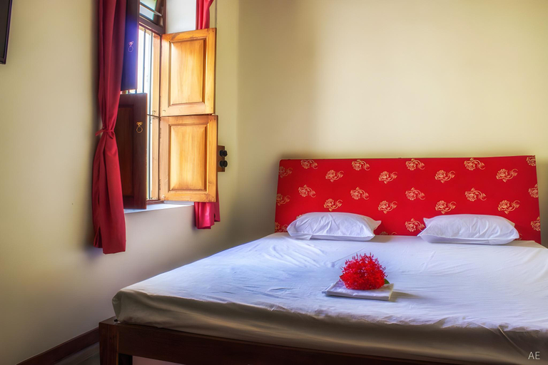 Bedroom 2, Hotel Les boganveillea, Viluppuram