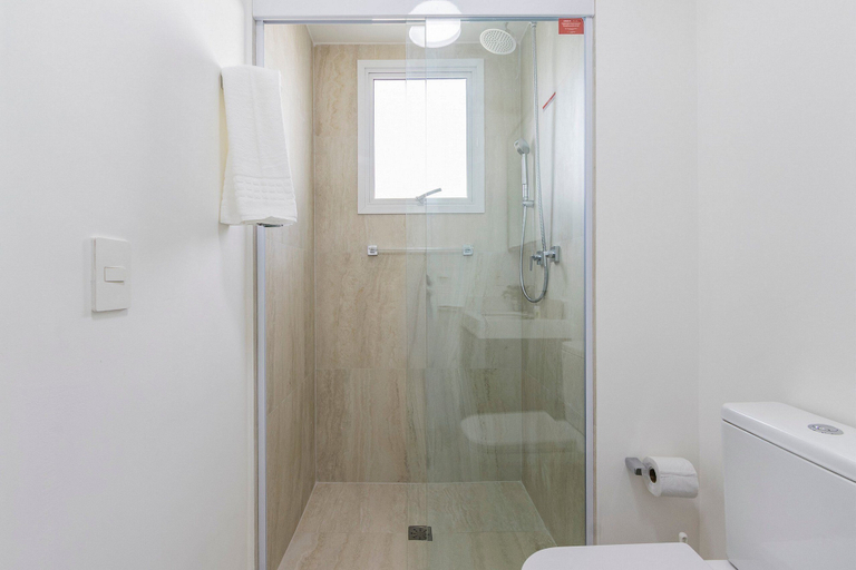 Bathroom 2, Connect João Wallig by My Way, Porto Alegre