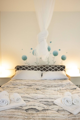 Room 5, Charming Studio Apartment With Ocean View in Riccione, Rimini